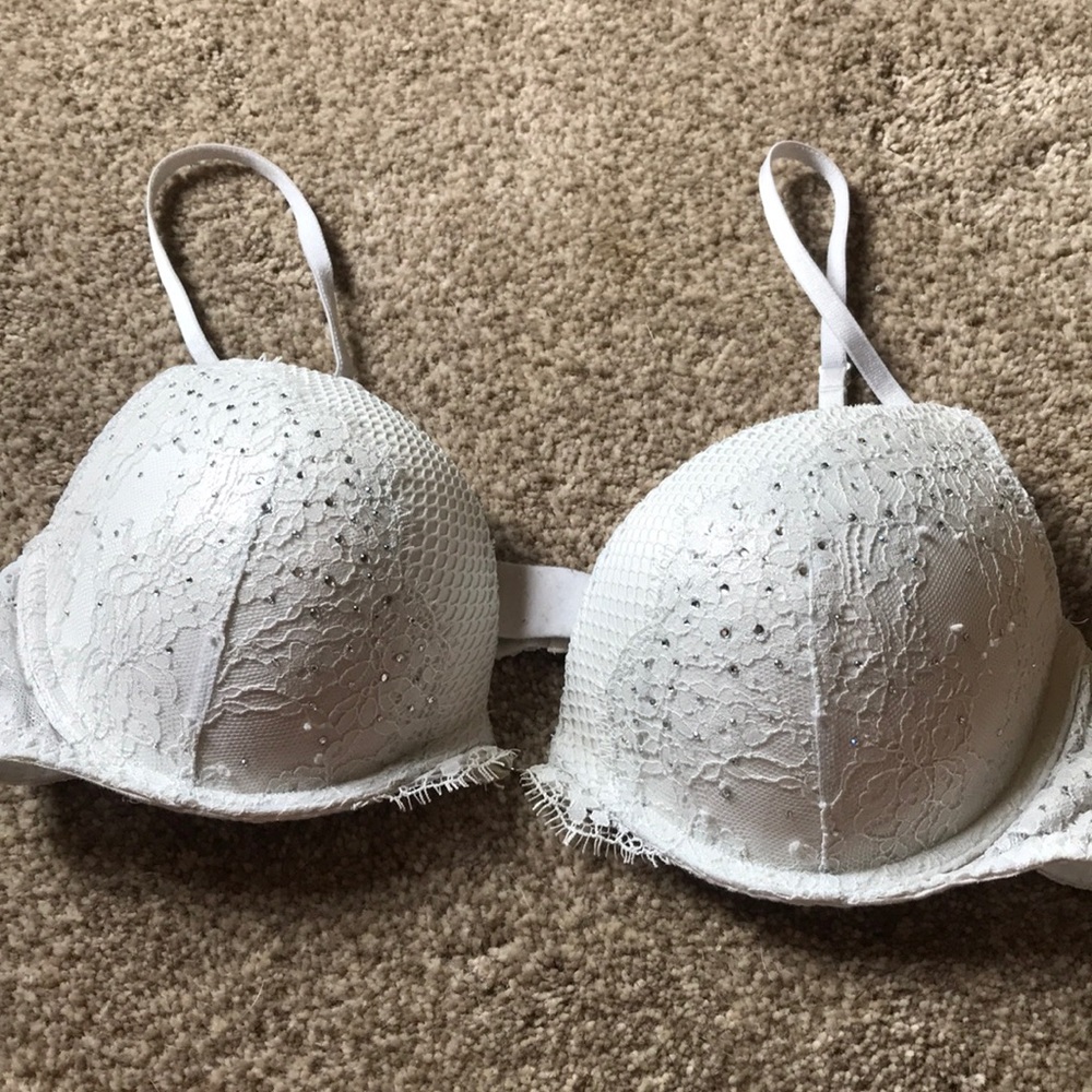 Victoria’s Secret Bra
